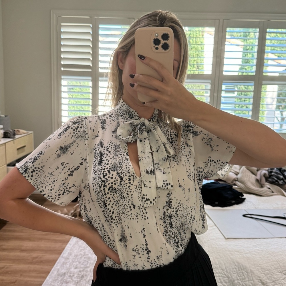 One Love Clothing Leopard Print Tie Blouse